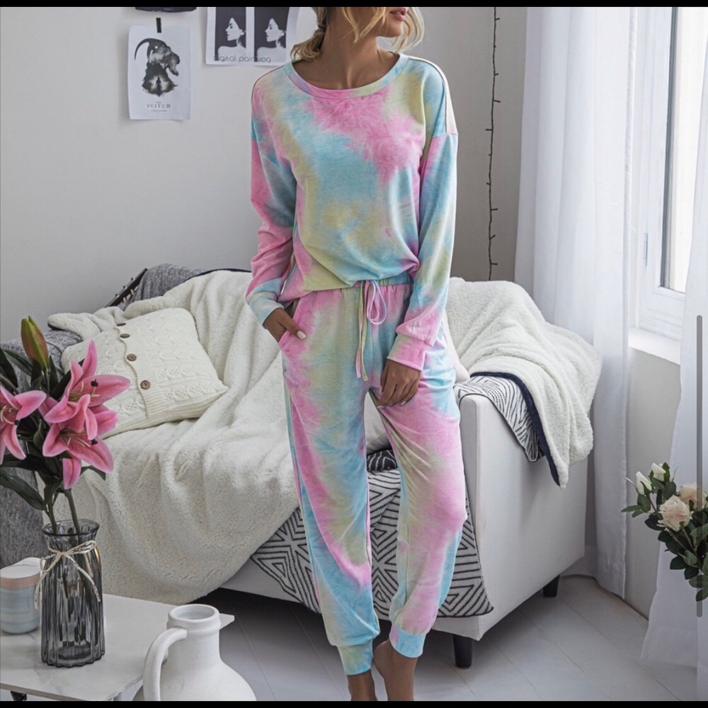 Colorful Cotton Candy Tie Dye Lounge Set - Picture 4 of 6